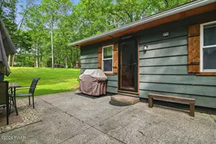 24 Holland Rd, Hawley, PA 18428 - Photo 4