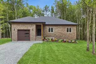 385 Osprey Circle, Lake Ariel, PA 18436 - Photo 2