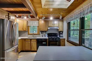 135 Forest View Dr, Hawley, PA 18428 - Photo 22
