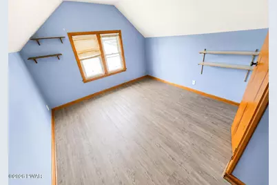 306 Avenue O, Matamoras, PA 18336 - Photo 12