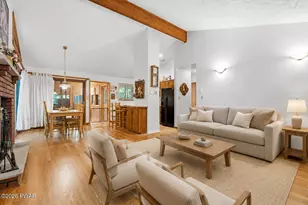 105 Village Ln, Lords Valley, PA 18428 - Photo 6