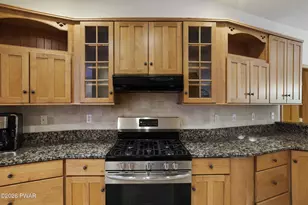 131 Shady Glen Dr, Greentown, PA 18426 - Photo 14
