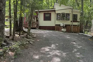 129 Beaver Ln, Shohola, PA 18458 - Photo 6