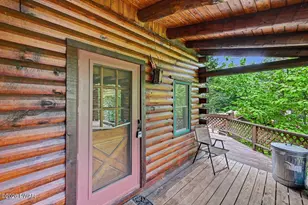 108 Uppercrest Rd, Greentown, PA 18426 - Photo 6
