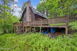 108 Uppercrest Rd, Greentown, PA 18426 - Photo 4