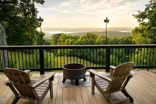 206 Paper Birch S, Tafton, PA 18464 - Photo 2