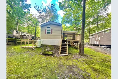 269 Village Drive E, Milford, PA 18337 - Photo 4
