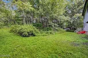 10 Tanglewood Ln, Lake Ariel, PA 18436 - Photo 18