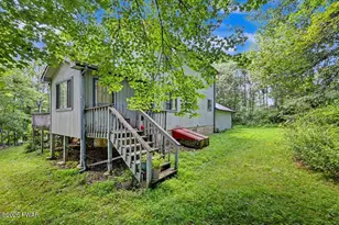 10 Tanglewood Ln, Lake Ariel, PA 18436 - Photo 16