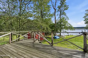 1256 Pocono Dr, Gouldsboro, PA 18424 - Photo 46