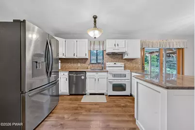 124 Blackberry Drive, Milford, PA 18337 - Photo 6