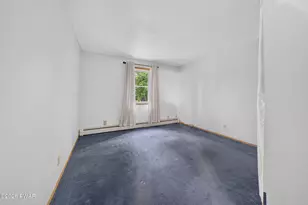 124 Blackberry Dr, Milford, PA 18337 - Photo 12