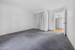 124 Blackberry Dr, Milford, PA 18337 - Photo 10