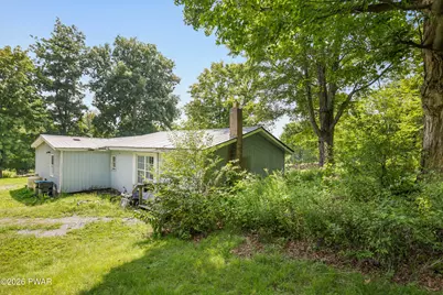 206 Old Schoolhouse Road, Greentown, PA 18426 - Photo 10