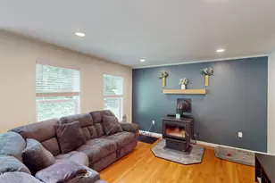 100 Redwood Ct, Milford, PA 18337 - Photo 6