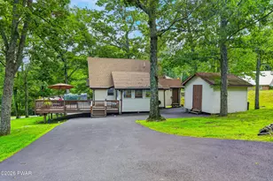 100 Westwood Dr, Dingmans Ferry, PA 18328 - Photo 16