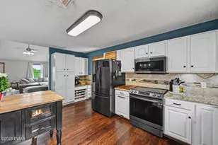 449 Huckleberry Rd, Newfoundland, PA 18445 - Photo 20