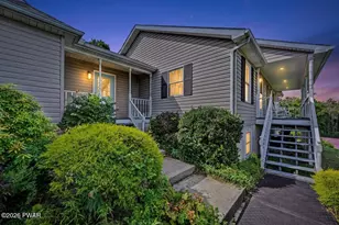 449 Huckleberry Rd, Newfoundland, PA 18445 - Photo 8