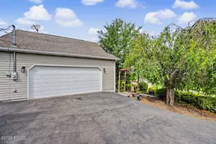449 Huckleberry Rd, Newfoundland, PA 18445 - Photo 76