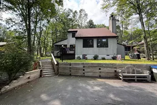 140 Hillside Dr, Lords Valley, PA 18428 - Photo 1