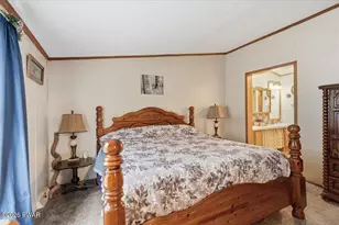 106 S Main St, Vandling, PA 18421 - Photo 14