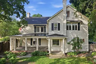 203 W Harford St, Milford, PA 18337 - Photo 2