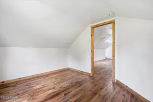 203 W Harford St, Milford, PA 18337 - Photo 64