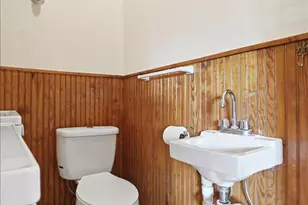 203 W Harford St, Milford, PA 18337 - Photo 68