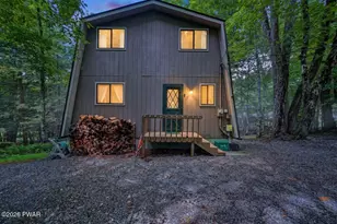 552 Lakeview Dr E, Lake Ariel, PA 18436 - Photo 4