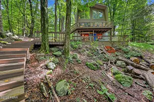 552 Lakeview Dr E, Lake Ariel, PA 18436 - Photo 8
