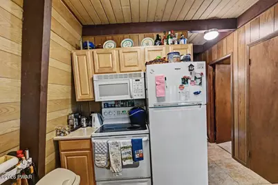 552 Lakeview Drive E, Lake Ariel, PA 18436 - Photo 36