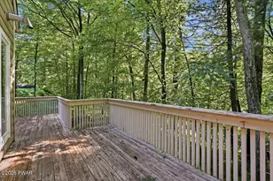126 Winterberry Dr, Milford, PA 18337 - Photo 40