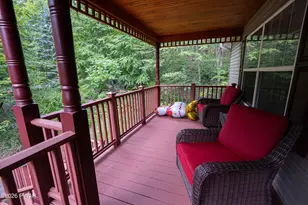 8 Millwood Pl, Lake Ariel, PA 18436 - Photo 6