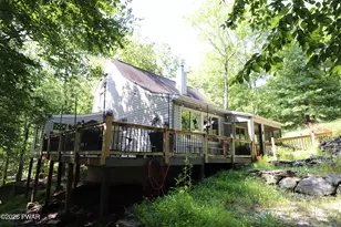 184 Falling Waters Blvd, Lackawaxen, PA 18435 - Photo 8