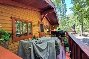 131 Deerpark Ln, Hawley, PA 18428 - Photo 36