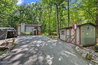 198 Upper Lakeview Drive, Hawley, PA 18428 - Photo 4