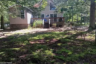 1035 Mohican Rd, Lake Ariel, PA 18436 - Photo 20