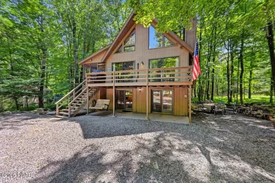 8 Deerfield Court, Lake Ariel, PA 18436 - Photo 1
