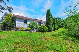 100 Maple Ave, Matamoras, PA 18336 - Photo 40