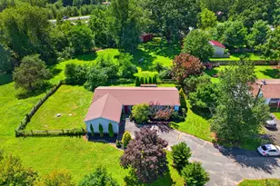 100 Maple Ave, Matamoras, PA 18336 - Photo 32