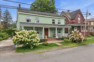 205 Maple Ave, Hawley, PA 18428 - Photo 2