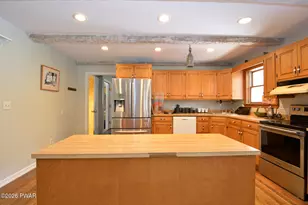 117 Alfred Dr, Greentown, PA 18426 - Photo 12