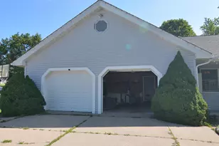 117 Alfred Dr, Greentown, PA 18426 - Photo 8