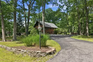 233 Indian Dr, Greentown, PA 18426 - Photo 84