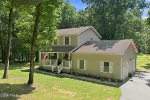 116 Oak Ridge Dr, Milford, PA 18337 - Photo 2