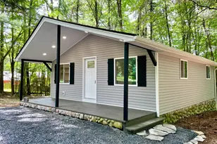 138 S Nichecronk Rd, Dingmans Ferry, PA 18328 - Photo 2