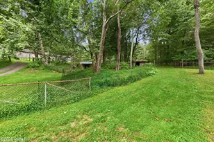 562 Swamp Brook Rd, Hawley, PA 18428 - Photo 56