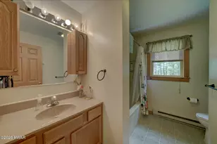 9 N Star Ct, Hawley, PA 18428 - Photo 12