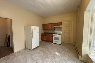 302 Avenue I, Matamoras, PA 18336 - Photo 6