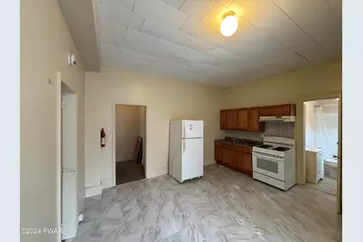 302 Avenue I #1R, Matamoras, PA 18336 - Photo 8